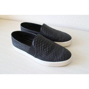 Vince Berlin Snake Embossed Slip On Sneaker Black Size 8 MSRP $219